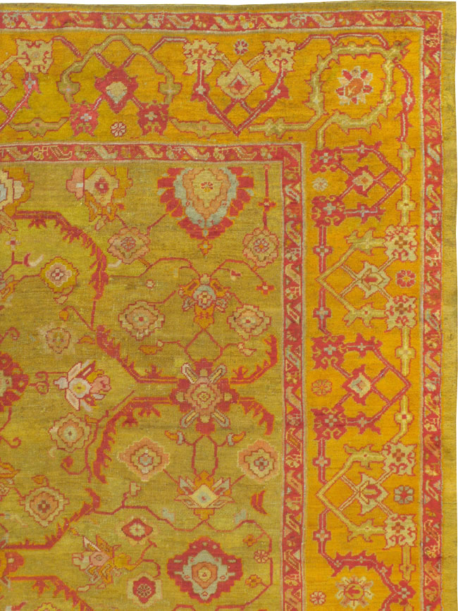 Antique Turkish Oushak Carpet, No.24476 - Galerie Shabab