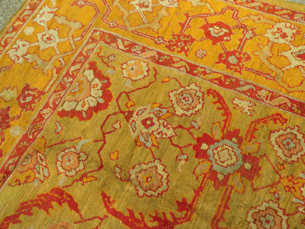 Antique Turkish Oushak Carpet, No.24476 - Galerie Shabab