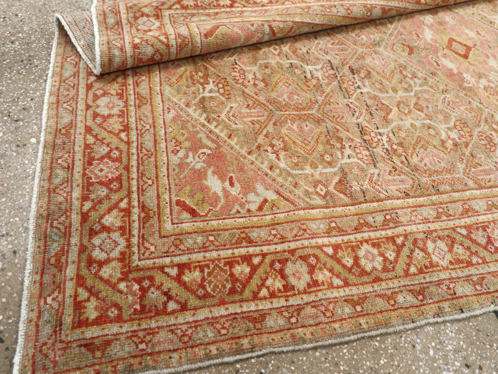 Antique Persian Mahal Rug, No.24480 - Galerie Shabab