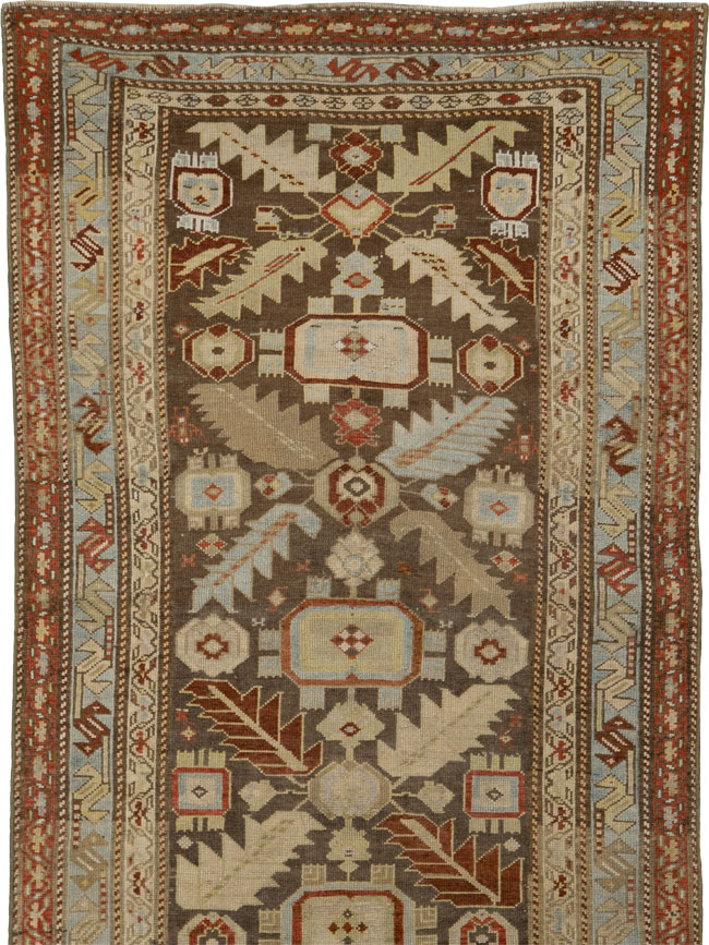 Antique Malayer Runner, No.24483 - Galerie Shabab