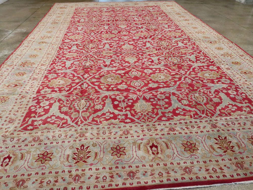 Antique Persian Tabriz Carpet, No.24493 - Galerie Shabab