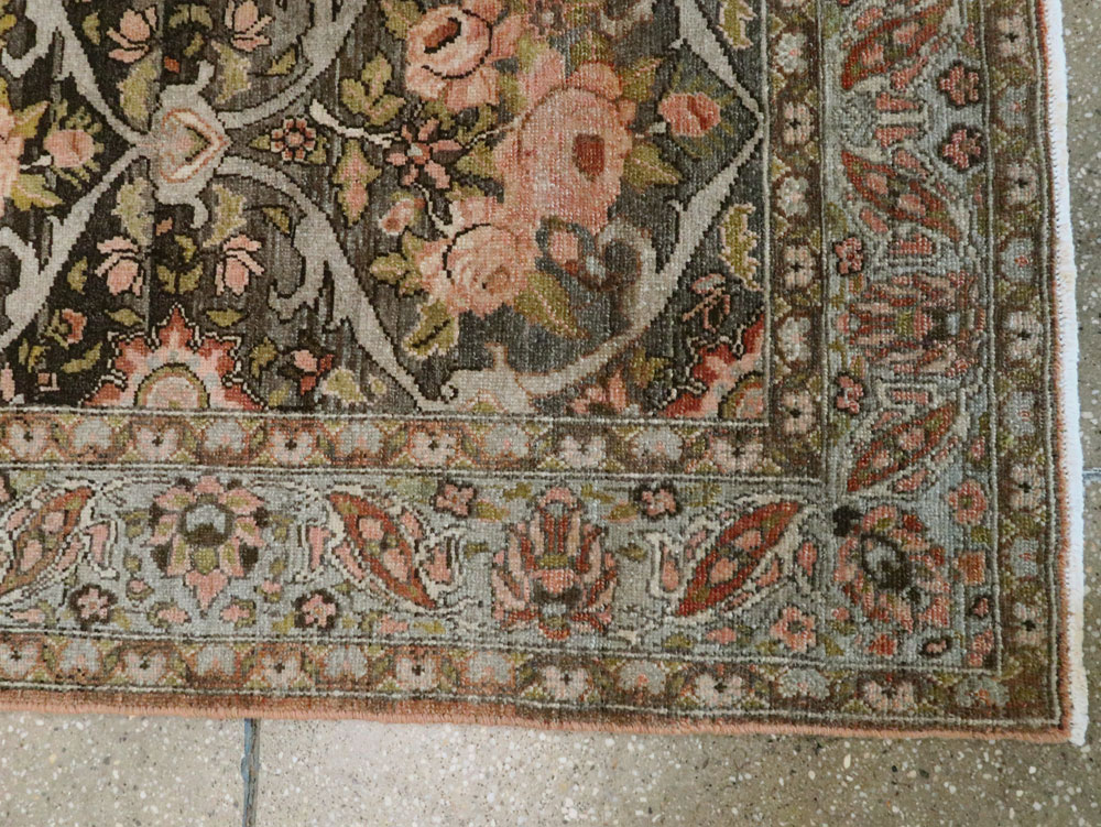 Vintage Persian Bakhtiari Runner, No.24500 - Galerie Shabab