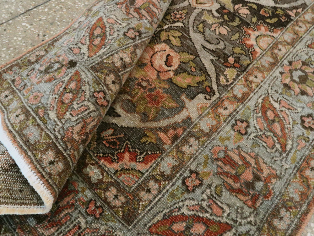 Vintage Persian Bakhtiari Runner, No.24500 - Galerie Shabab
