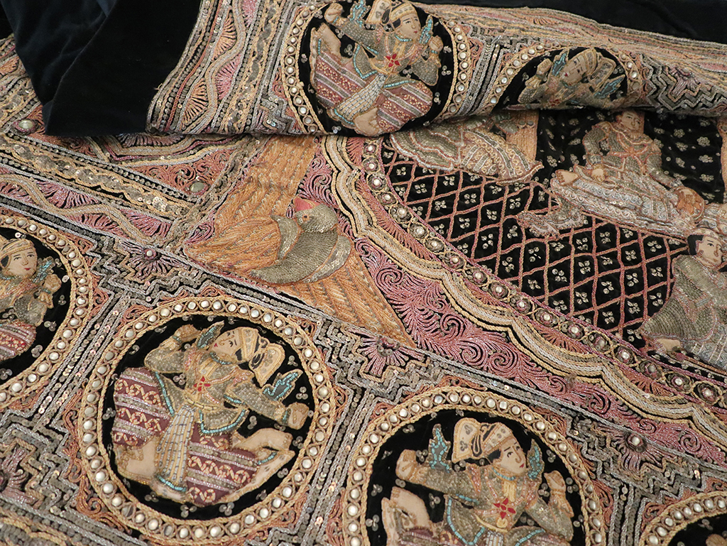 Vintage Burma Tapestry, No.24507 - Galerie Shabab