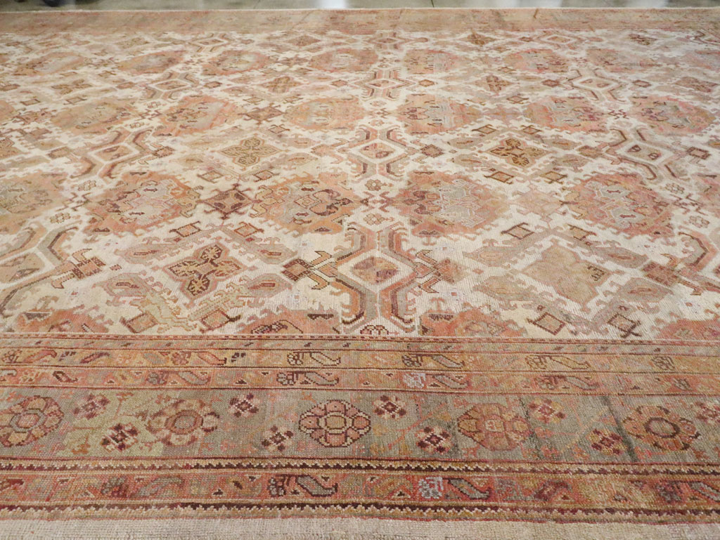 Antique Turkish Oushak Carpet, No.24509 - Galerie Shabab
