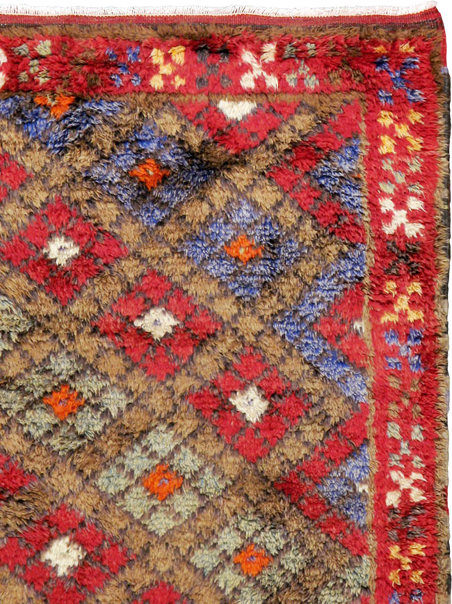 Vintage Turkish Anatolian Rug, No.24510 - Galerie Shabab