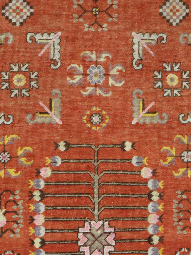 Antique Khotan Rug, No.24517 - Galerie Shabab
