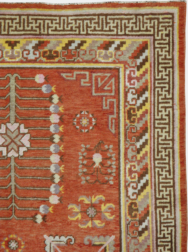Antique Khotan Rug, No.24517 - Galerie Shabab