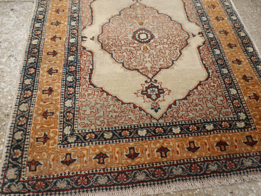 Antique Persian Tabriz Haji Jalili Rug, No.24518 - Galerie Shabab