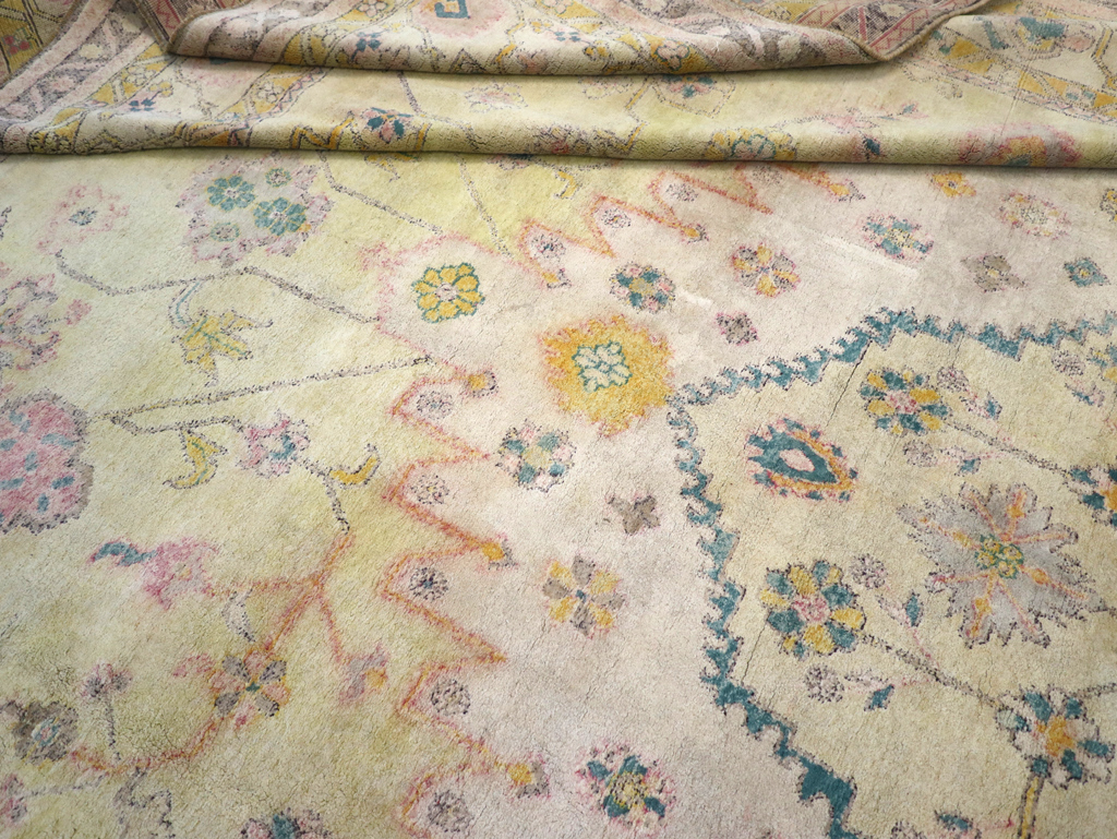 Vintage Indian Cotton Agra Carpet, No.24524 - Galerie Shabab