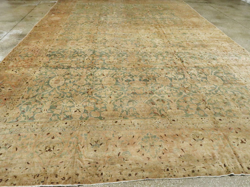 Antique Persian Tabriz Carpet, No.24529 - Galerie Shabab