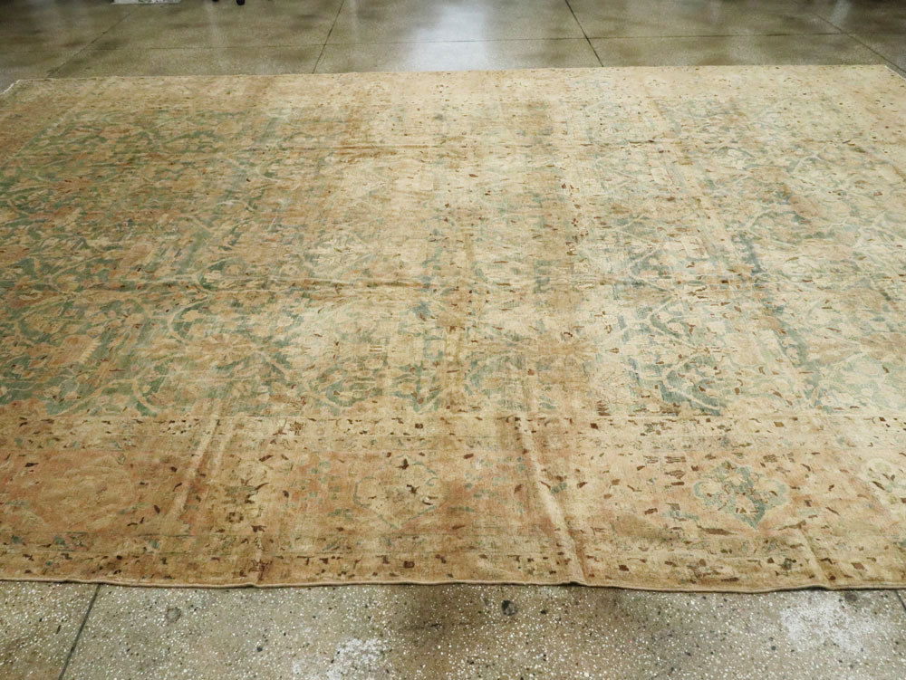 Antique Persian Tabriz Carpet, No.24529 - Galerie Shabab