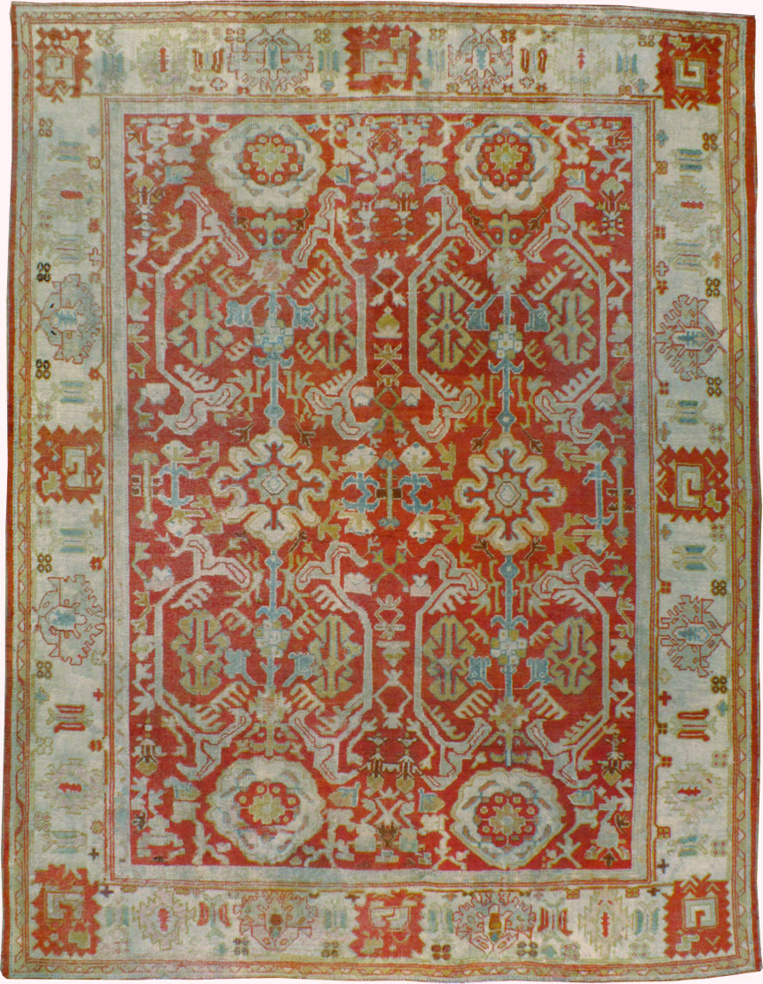 Antique Oushak Carpet, No.24533 - Galerie Shabab