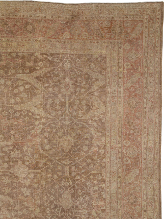 Vintage Turkish Sivas Carpet, No.24547 - Galerie Shabab