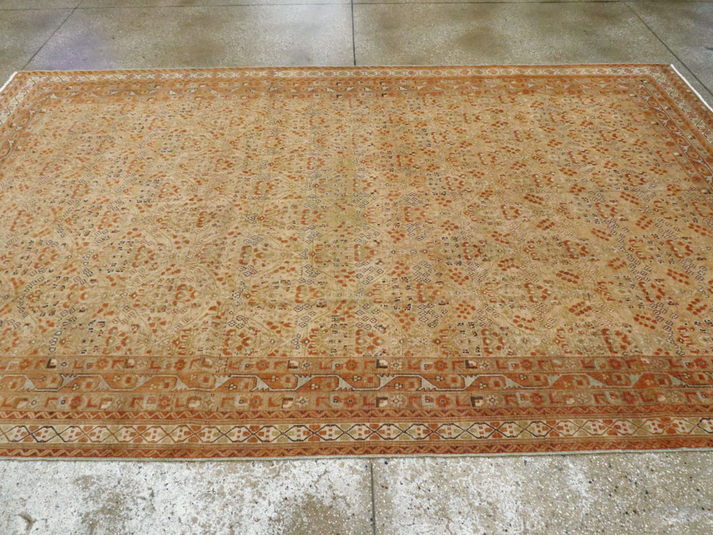 Vintage Persian Shiraz Carpet, No.24556 - Galerie Shabab