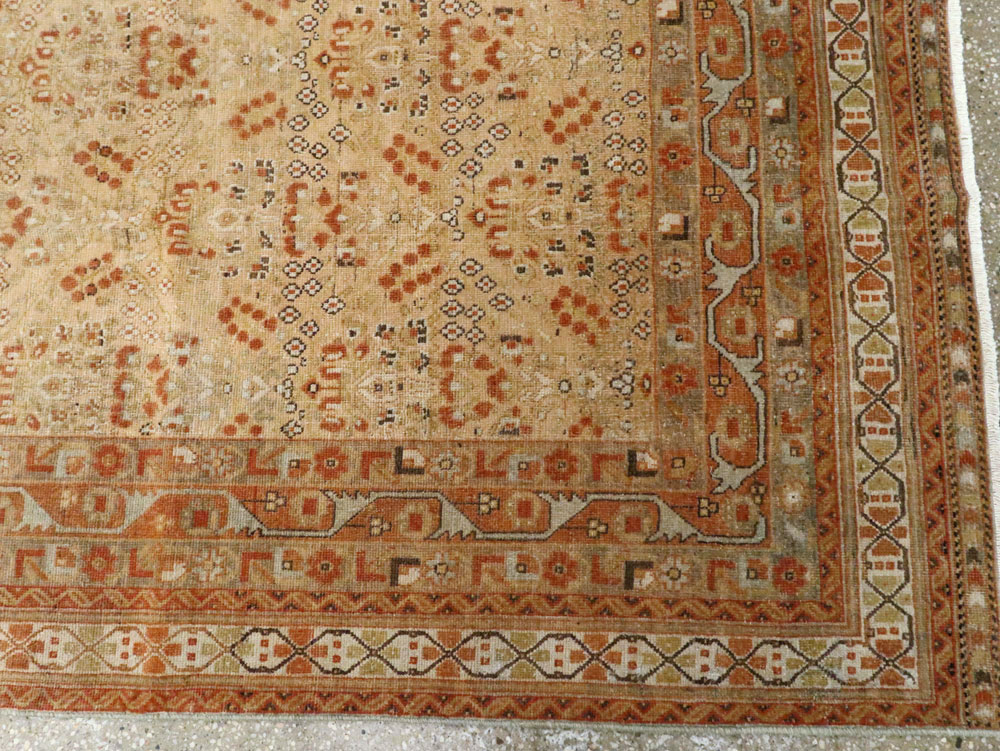 Vintage Persian Shiraz Carpet, No.24556 - Galerie Shabab
