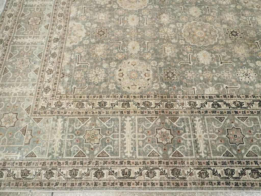 Antique Persian Tabriz Room Size Carpet, No.24570 - Galerie Shabab