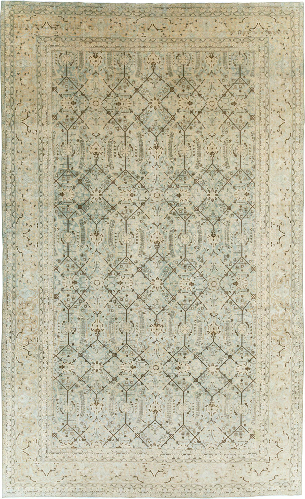 Antique Persian Tabriz Carpet, No.24579 - Galerie Shabab