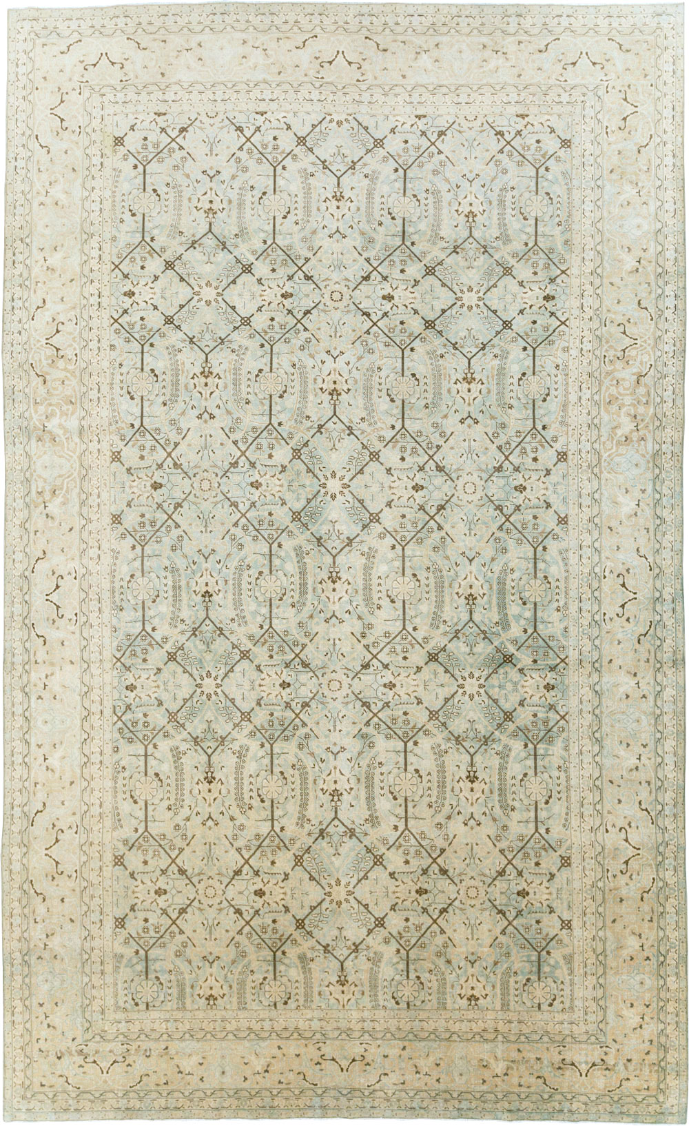 Antique Persian Tabriz Carpet, No.24579 - Galerie Shabab