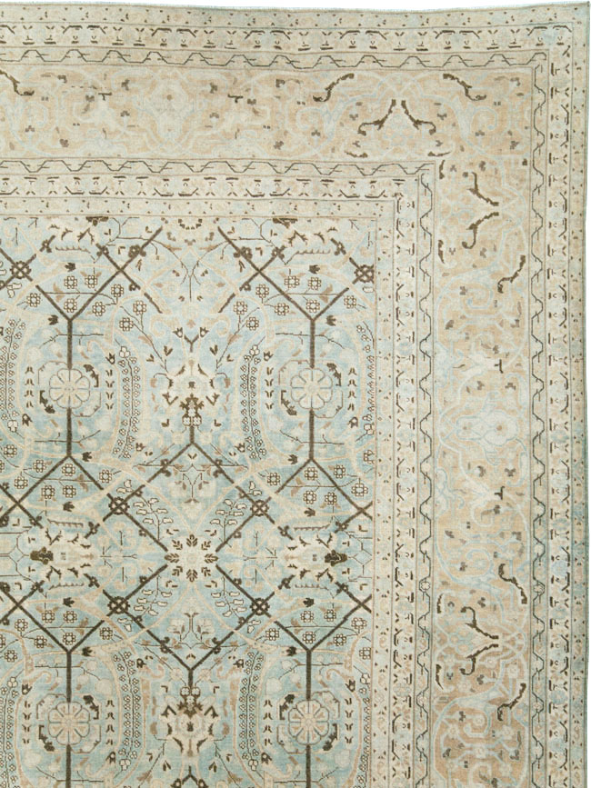 Antique Persian Tabriz Carpet, No.24579 - Galerie Shabab