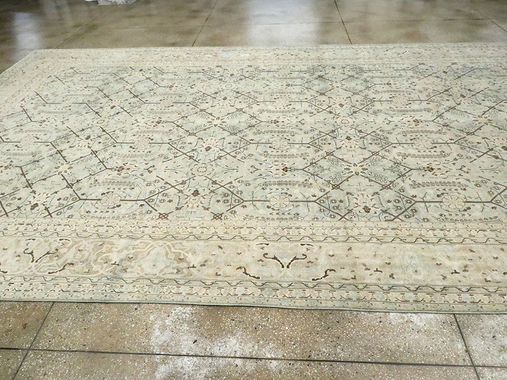 Antique Persian Tabriz Carpet, No.24579 - Galerie Shabab