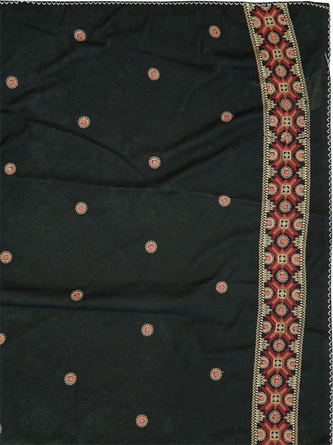 Vintage Persian Embroidered Textile, No.24590 - Galerie Shabab