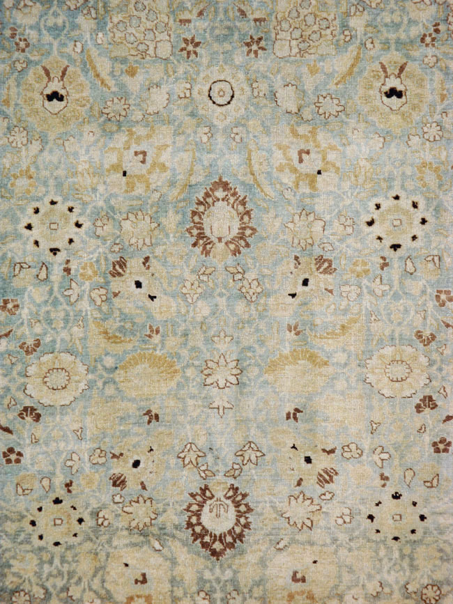Antique Persian Tabriz Carpet, No.24596 - Galerie Shabab