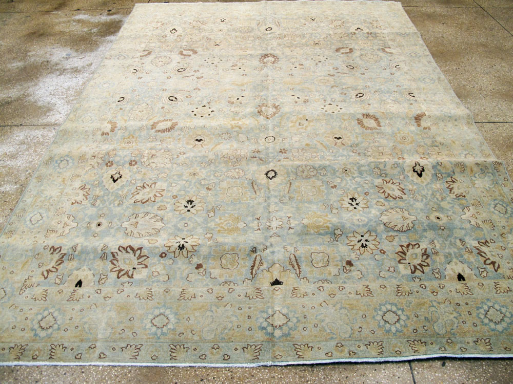 Antique Persian Tabriz Carpet, No.24596 - Galerie Shabab