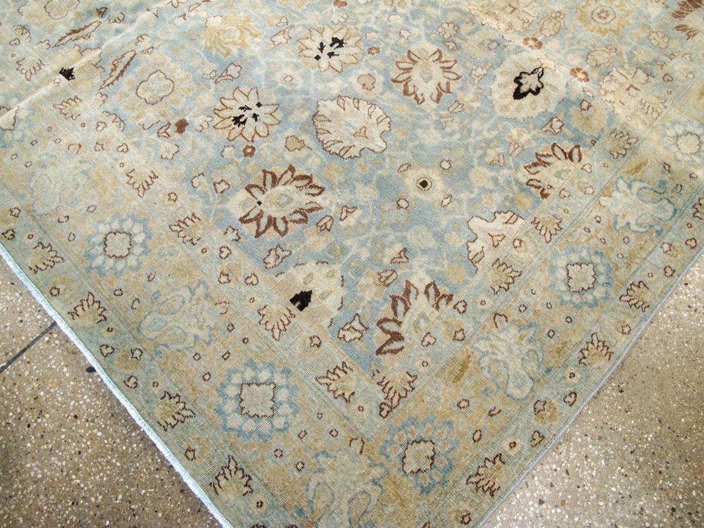 Antique Persian Tabriz Carpet, No.24596 - Galerie Shabab