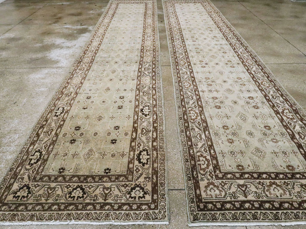 Vintage Persian Malayer Runner (Pair: 2 of 2), No.24600 - Galerie Shabab