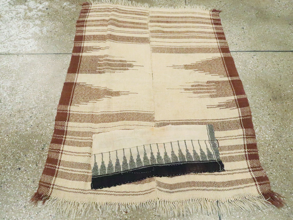 Vintage Persian Textile, No.24636 - Galerie Shabab