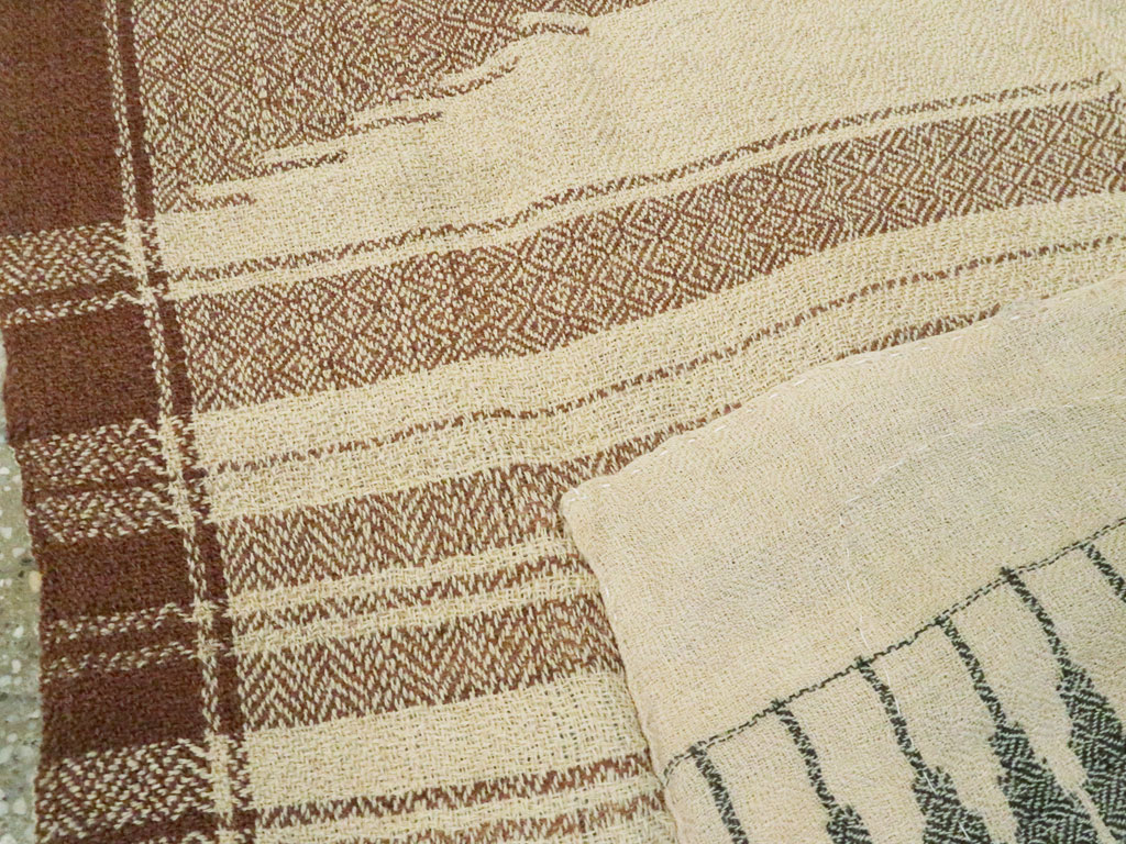 Vintage Persian Textile, No.24636 - Galerie Shabab