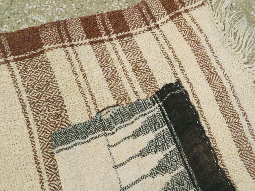 Vintage Persian Textile, No.24636 - Galerie Shabab