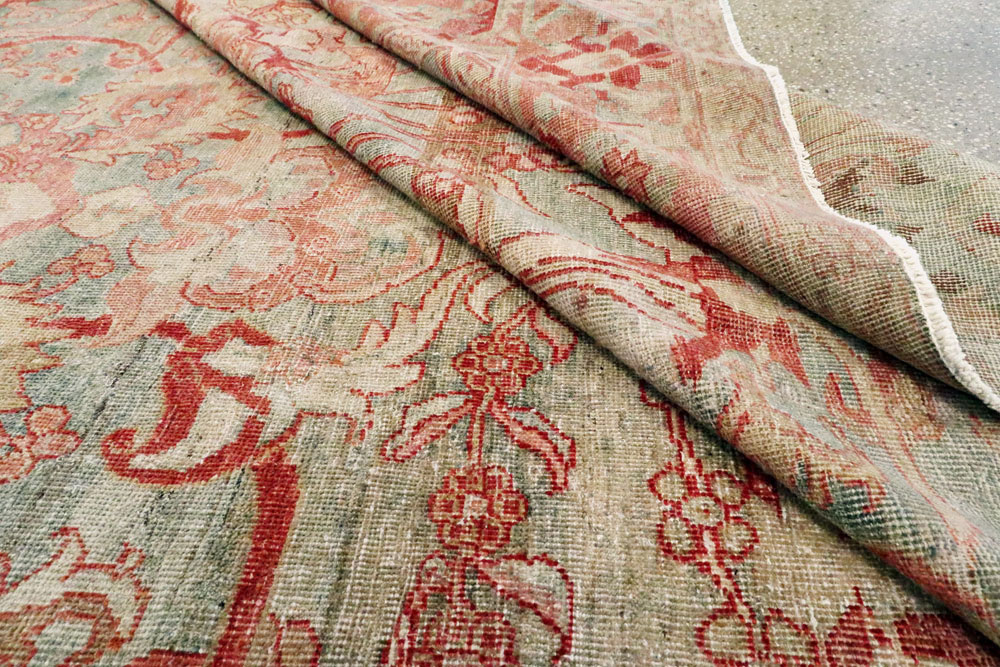 Antique Persian Mahal Carpet, No.24654 - Galerie Shabab