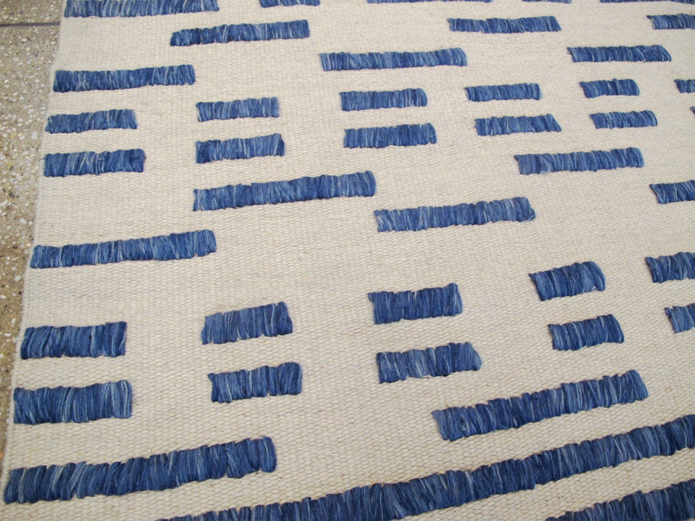 Modern Turkish Flatweave, No.24655 - Galerie Shabab