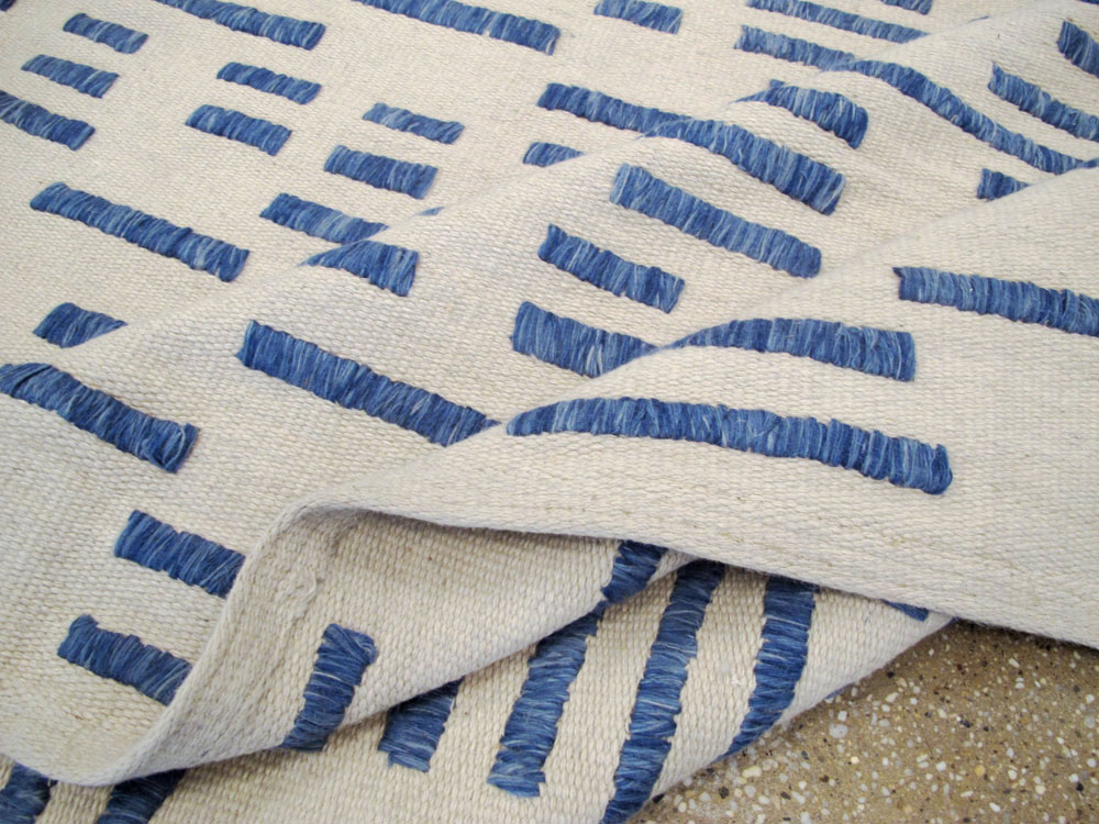 Modern Turkish Flatweave, No.24655 - Galerie Shabab