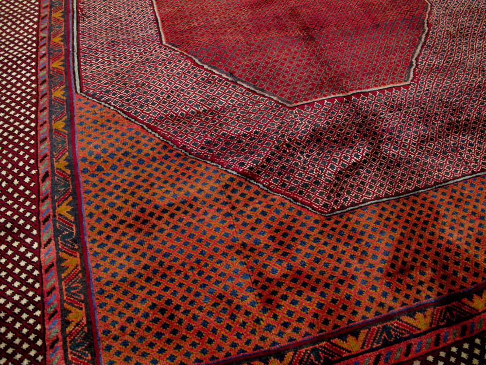 Vintage Persian Heriz Carpet, No.24660 - Galerie Shabab