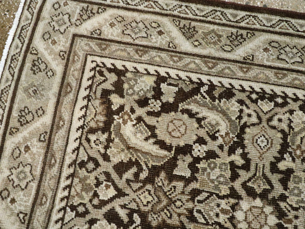 Antique Persian Mahal Runner, No.24662 - Galerie Shabab