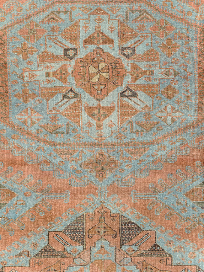 Vintage Persian Veece Carpet, No.24668 - Galerie Shabab