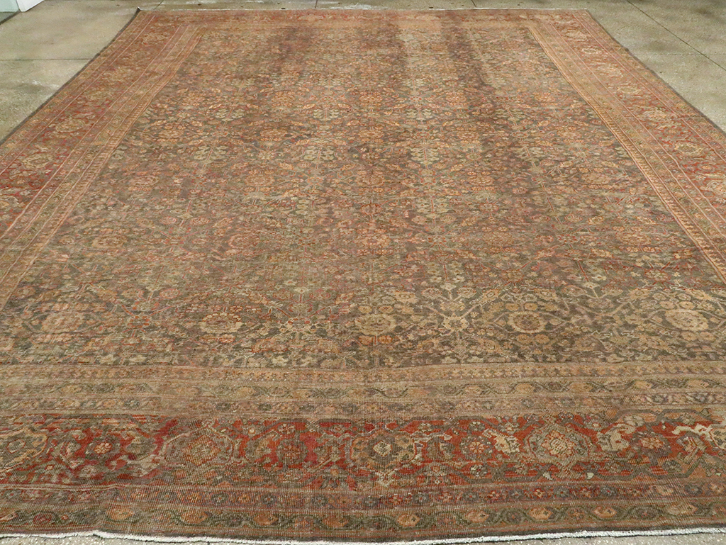 Antique Persian Mahal Carpet, No.24669 - Galerie Shabab