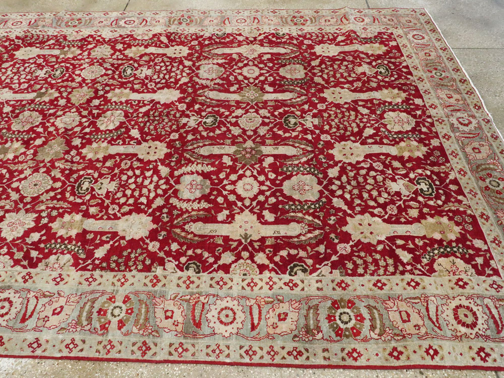 Antique Persian Tabriz Gallery Carpet, No.24680 - Galerie Shabab