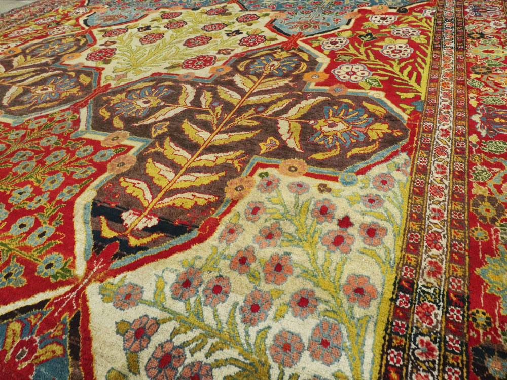Antique Persian Tabriz Carpet, No.24681 - Galerie Shabab