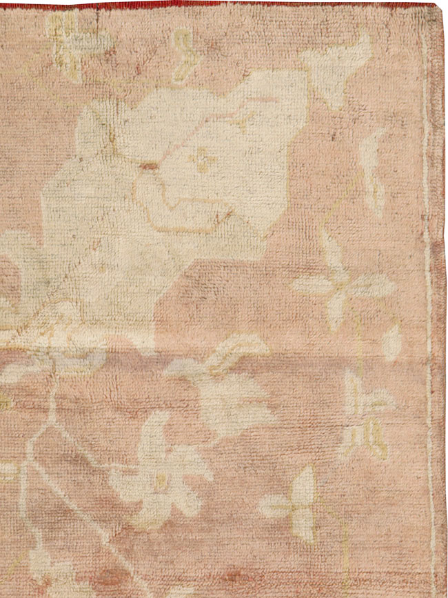 Antique Turkish Oushak Rug, No.24682 - Galerie Shabab