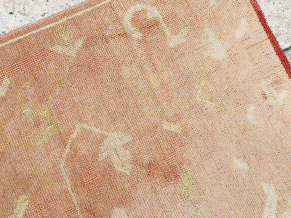 Antique Turkish Oushak Rug, No.24682 - Galerie Shabab