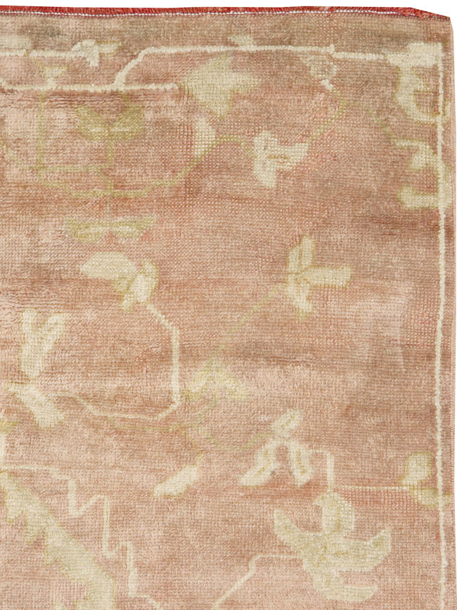 Antique Turkish Oushak Rug, No.24683 - Galerie Shabab