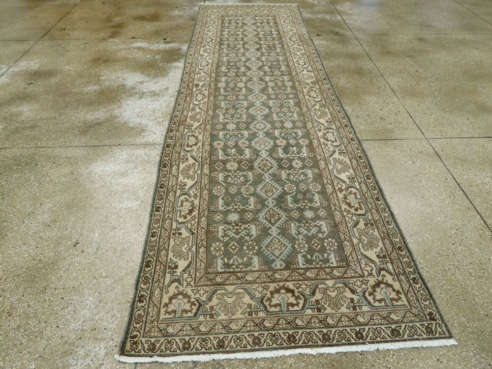 Vintage Persian Malayer Runner, No.24706 - Galerie Shabab