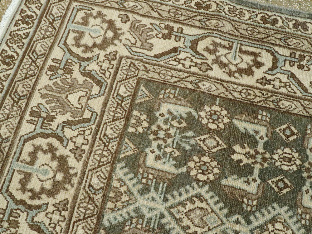 Vintage Persian Malayer Runner, No.24706 - Galerie Shabab