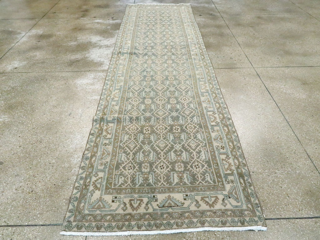 Vintage Persian Malayer Runner, No.24709 - Galerie Shabab