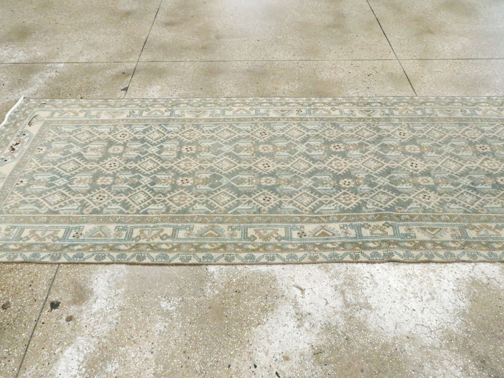 Vintage Persian Malayer Runner, No.24709 - Galerie Shabab