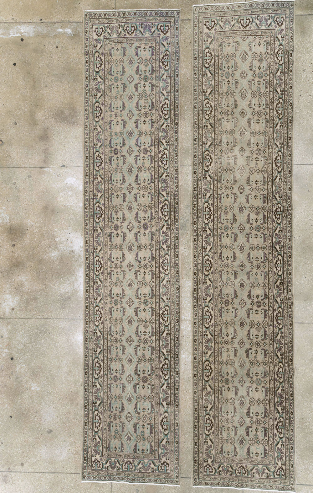 Vintage Perisan Malayer Runner (Pair: 1 of 2), No.24718 - Galerie Shabab
